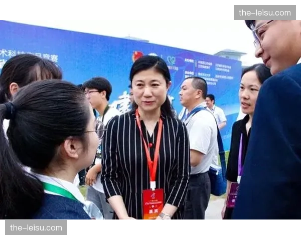 西瑞重庆女子公开赛获亚军，刷新个人最佳战绩